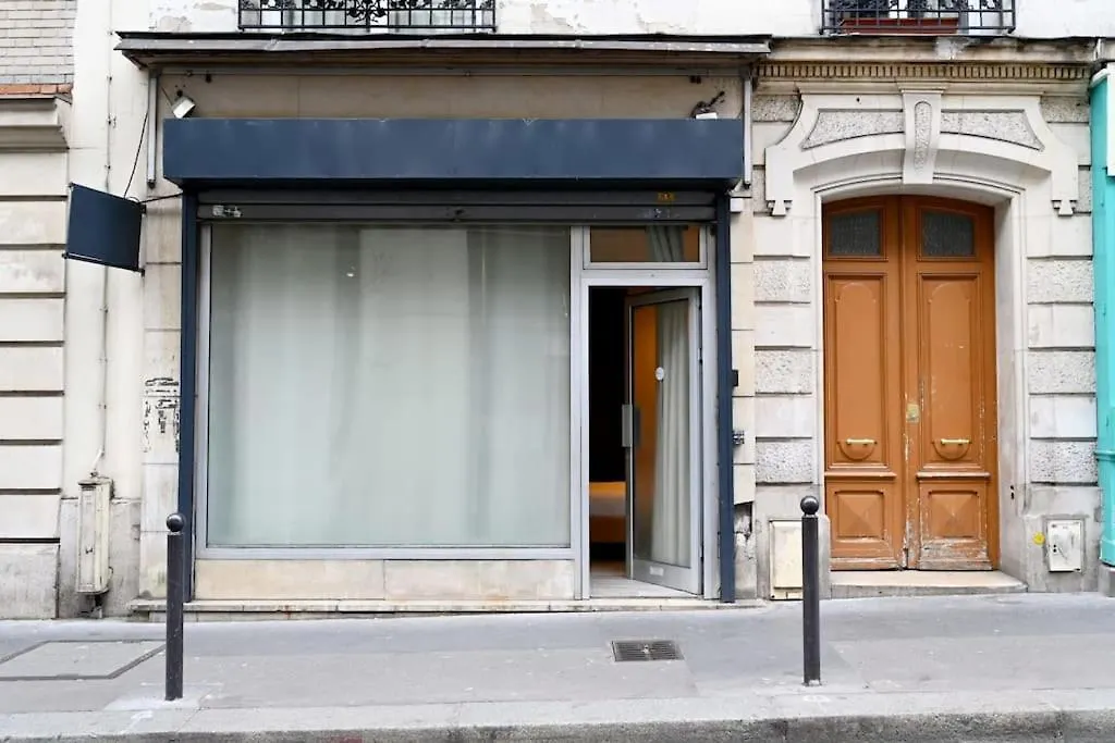 Modern Studio- Francois Mitterand Library Lejlighed Paris 0*,  Frankrig