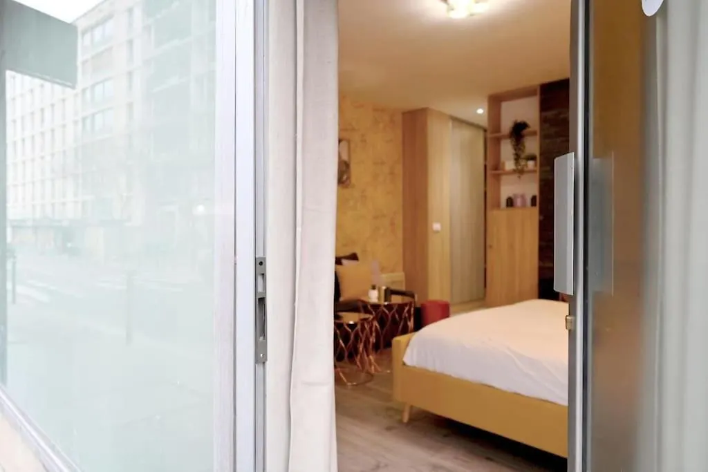 Modern Studio- Francois Mitterand Library Apartamento Paris