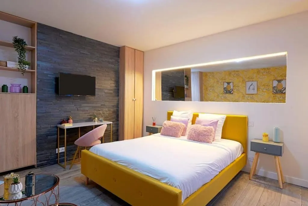 Modern Studio- Francois Mitterand Library Apartamento Paris França