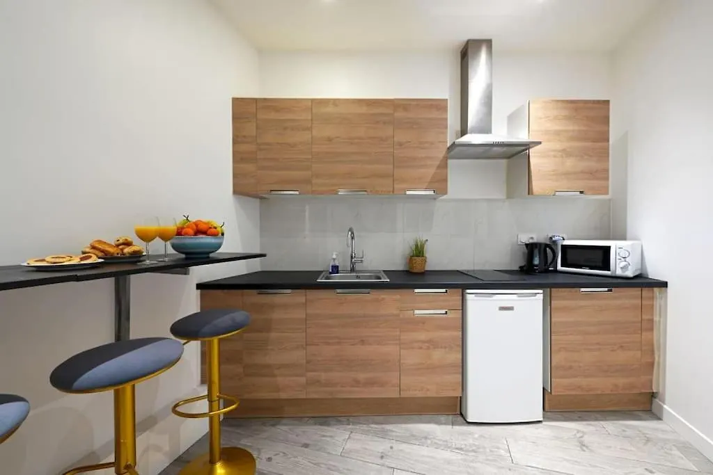 Modern Studio- Francois Mitterand Library Apartamento Paris França